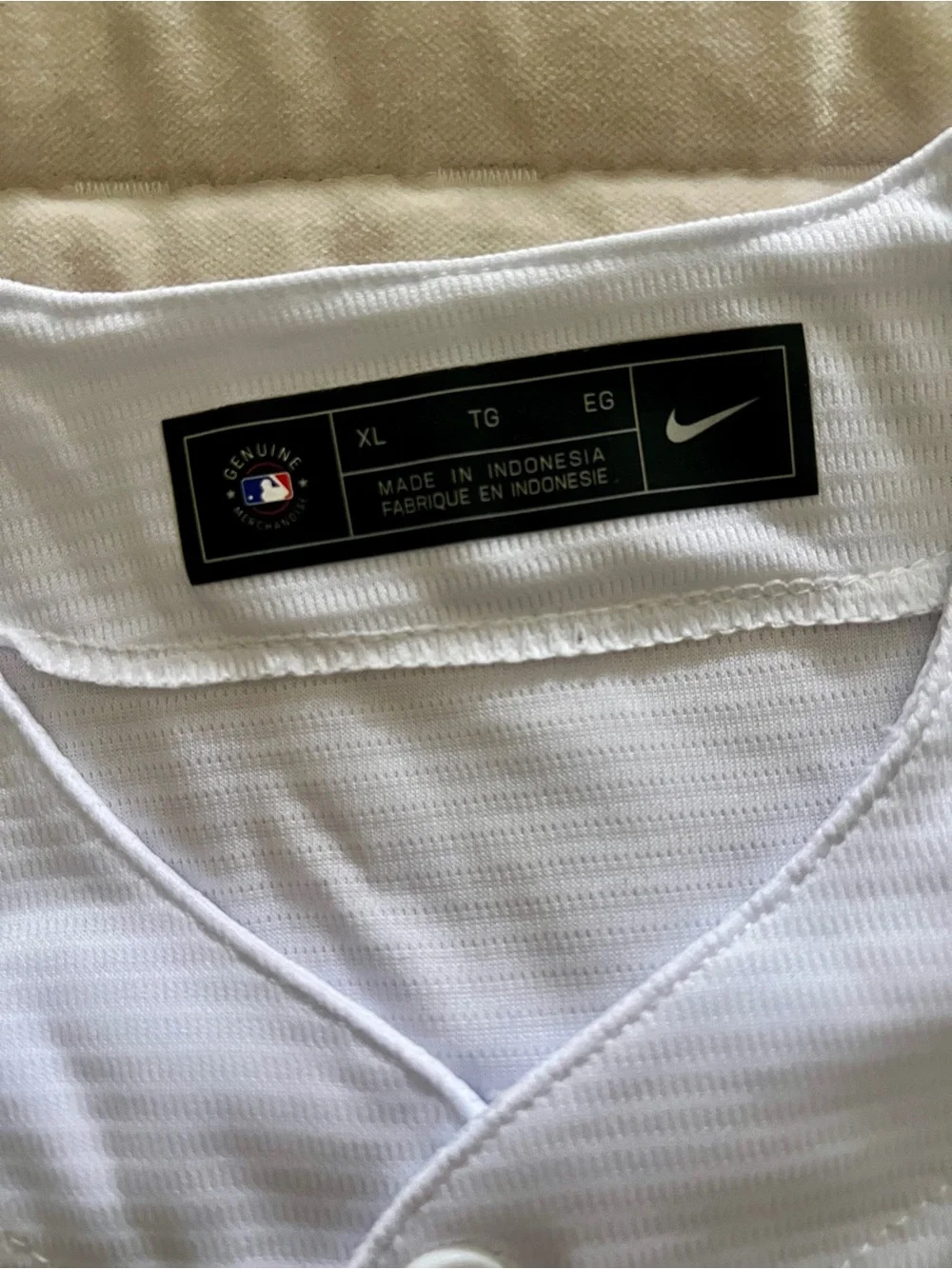 Nike new tags